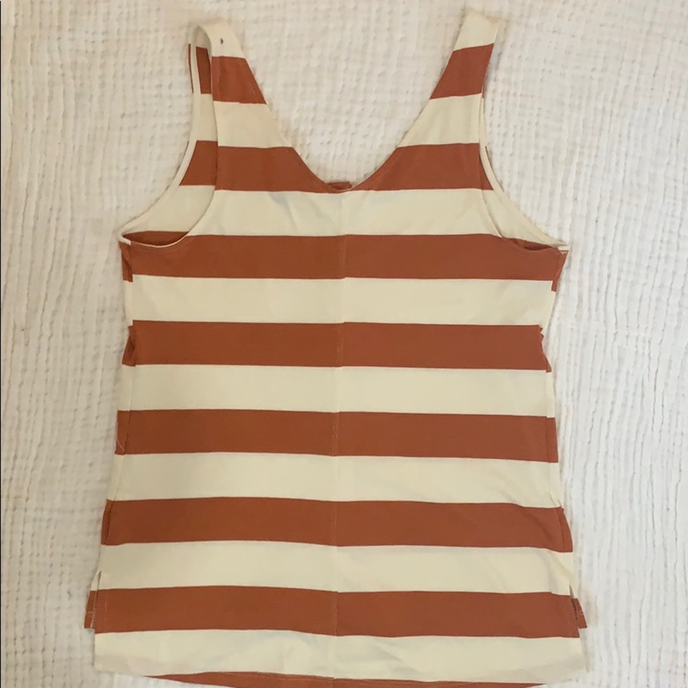 Universal Thread Striped Button Tank Top Small - Picture 5 of 5